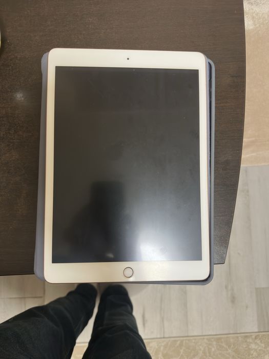 Ipad gen 7 stare ff buna 32 gb apple pencil incarcator original