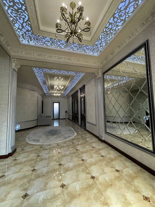 Продается свой дом 8 соток Мирзоулугбекский район (3 этажа ( 850кв )
