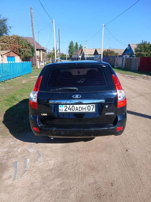 Продам приора универсал