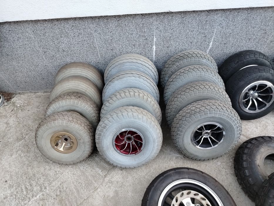 Cauciucuri pentru cărucior scuter electric persoane cu dizabilități