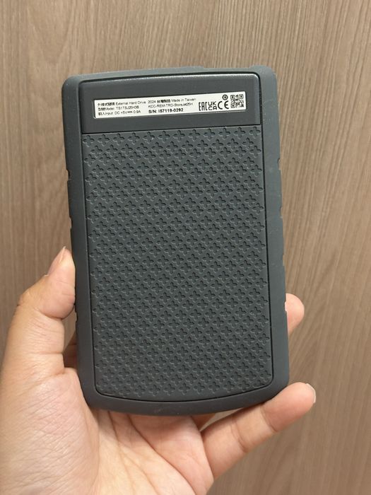 Продам внешний накопитель