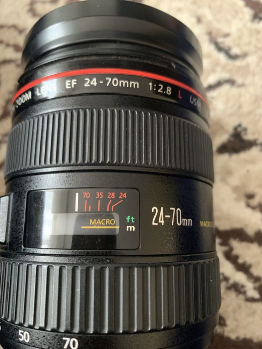 Obiectiv CANON  24-70