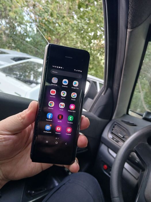 Продам Samsung Fold 5G