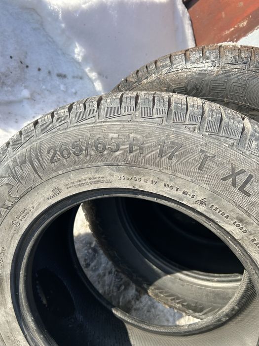 Продам шины стояли на прадо 120