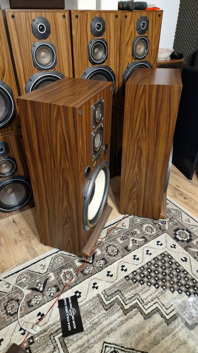 Boxe Fisher STV 884 ( sony,technics,akai,saba,focal)