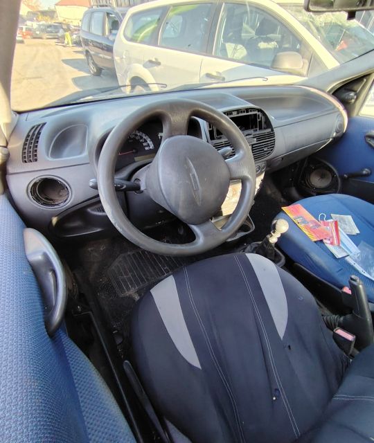 Usa / Portiera dreapta Fiat Punto 2002 1.2 MT (60 hp)