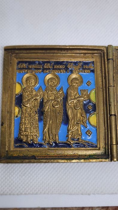 62 мл на 60 мл размер складня в закрытом виде.