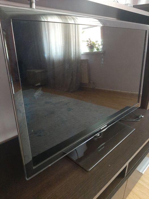 Продам телевизор Samsung