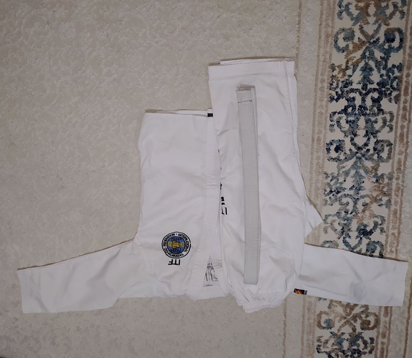 Кимоно для тхэквондо