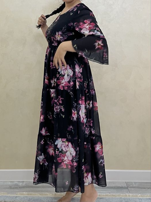 продам платья по 2 тыс - 5 тыс