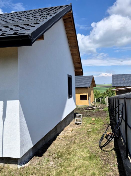 Casă de vânzare Horleşti Rediu  la strada pricipala