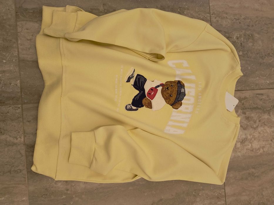 Дамски суичър с бродирано мече