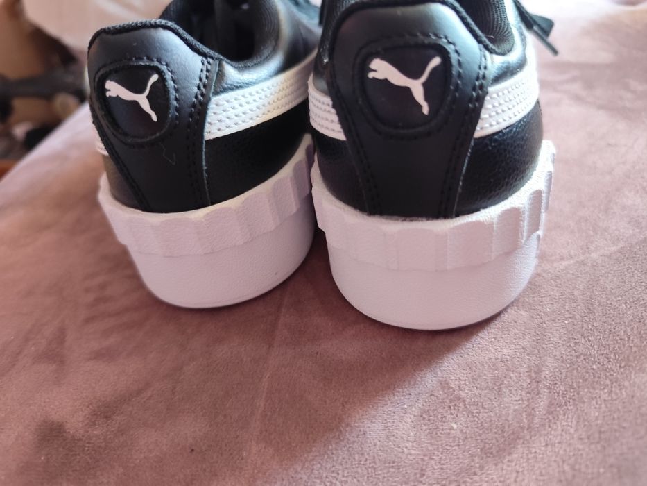Дамски маратонки PUMA 37,5 номер