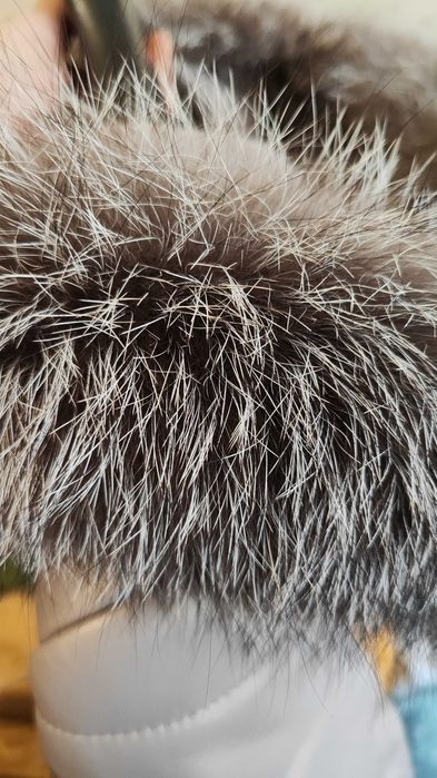 Зимно кожено яке .