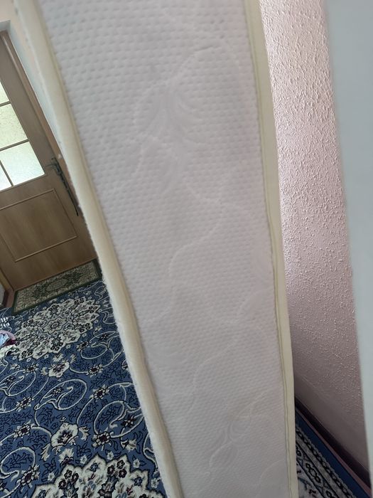 Матрас срочно прадаётся