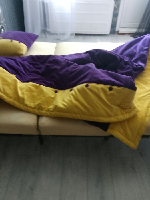 Срочно продам диван