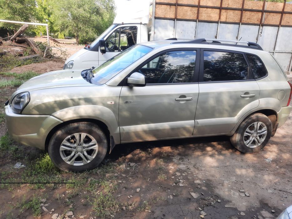 Продам Хундай Туксон 2007г.