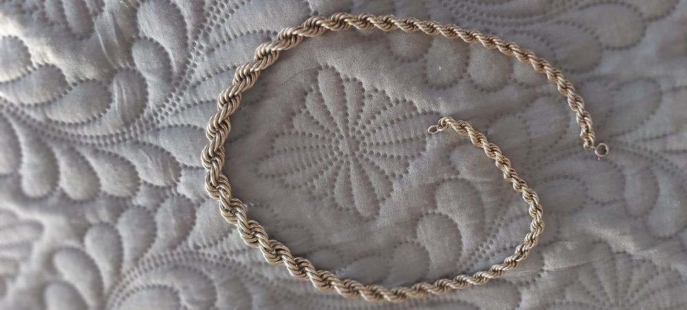 Lănțișor argint model rope, in stare perfectă!,fără nici o defecțiune.