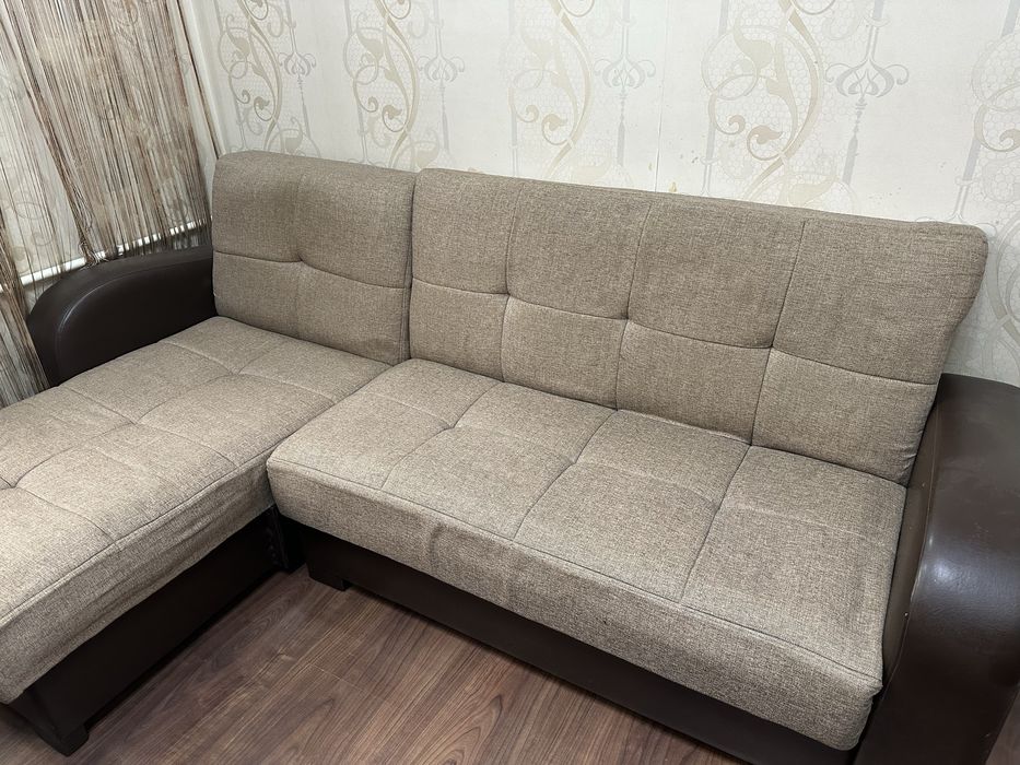 Продам диван раскладной б/у