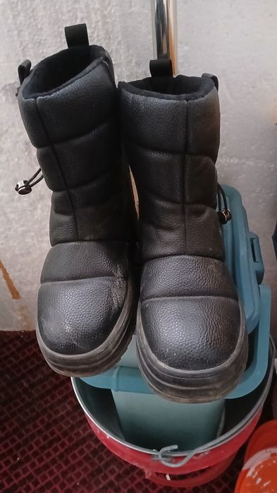 Продам ботинки рабочие