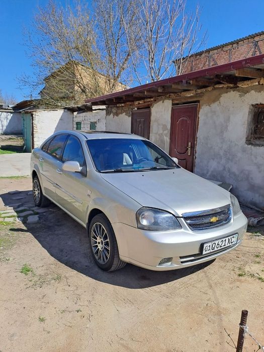 Lasetti avtomat sotiladi ozimniki