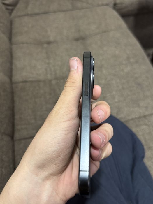 iphone 15 pro black