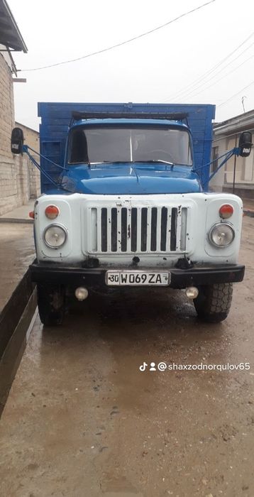 Gaz 53 sotiladi srochni