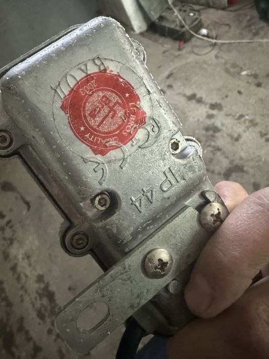 Продам подогреватель даигаьеля