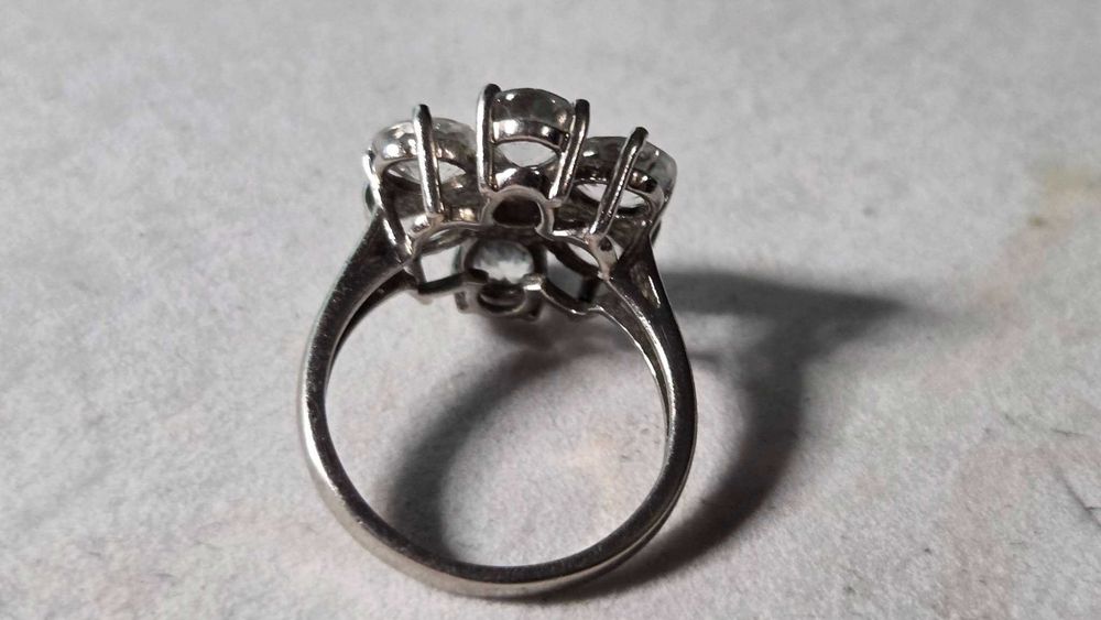 Inel argint vintage cu zirconii