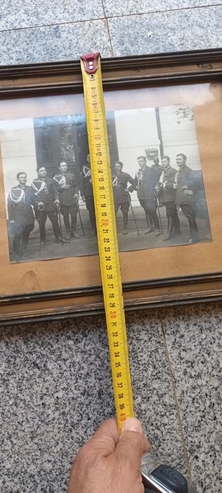 Fotografie veche în rama din lemn