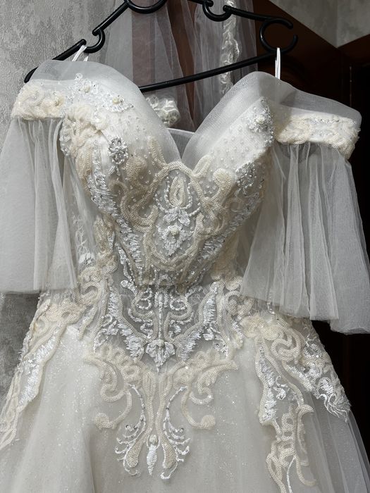 Продам свадебное платье