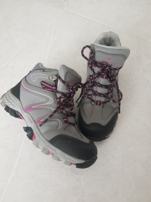 Зимни водоустойчиви