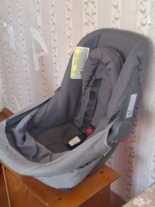 Кресло для ребёнка в машину