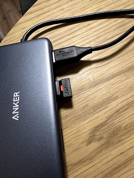 Jabra Evolve 2 85 with Charging Stand