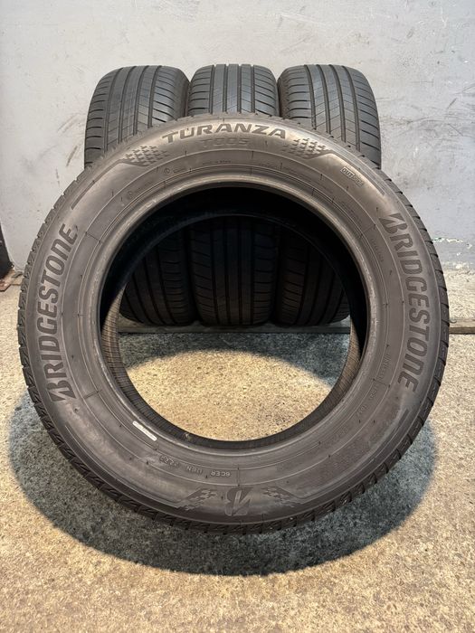 Гуми 215/60/17 BRIDGESTONE Turanza