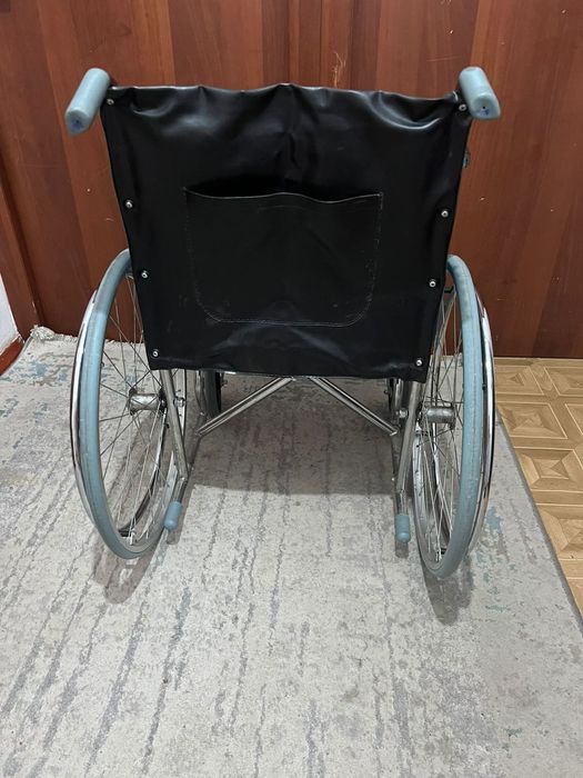 Инвалидная коляска