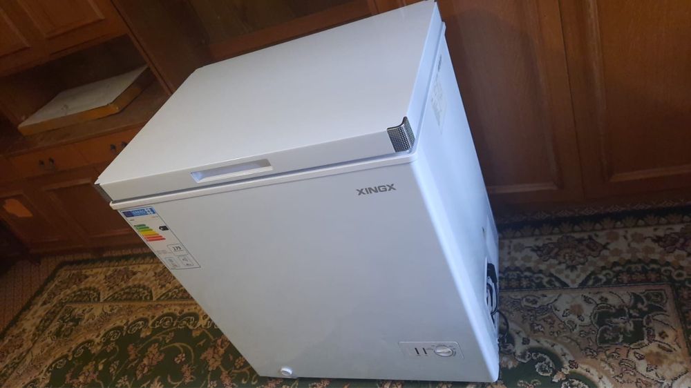 Продам морозильник