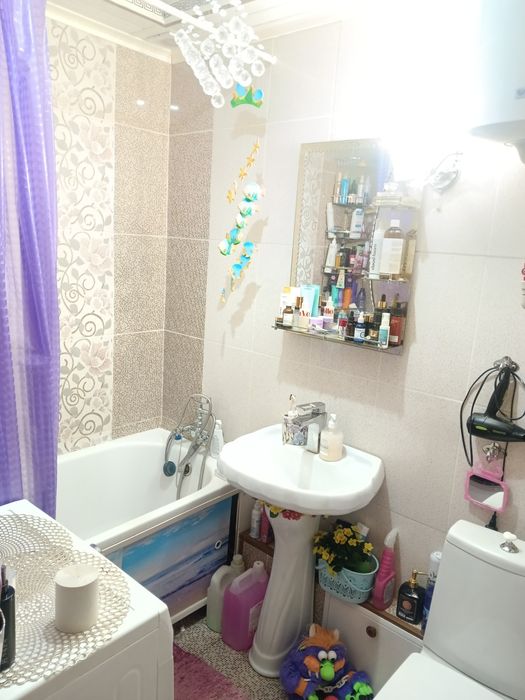 Продам 2 х комн квар. 3-25, 5 этаж.