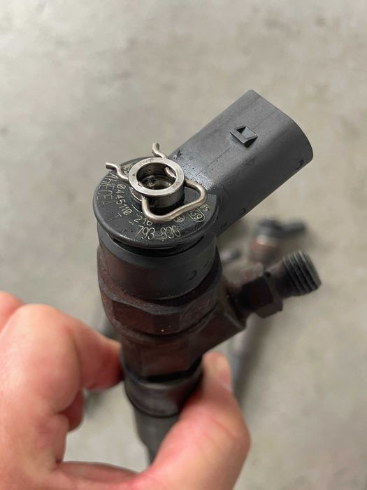 4 Injectoare Bmw E46/E90/E60/E87 motor M47 150 - 163 cp cod 7793836