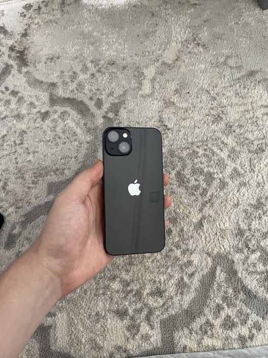 iPhone 13 с гарантией
