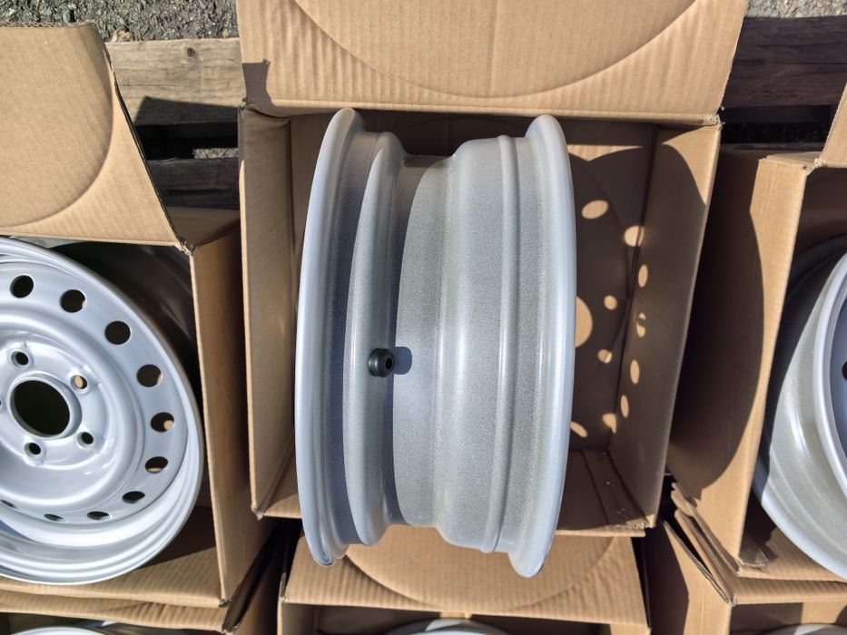 14 цола 5 х 112 мм Ремаркета / Платформи / Каравани - 5,5 Инча / ЕТ 30