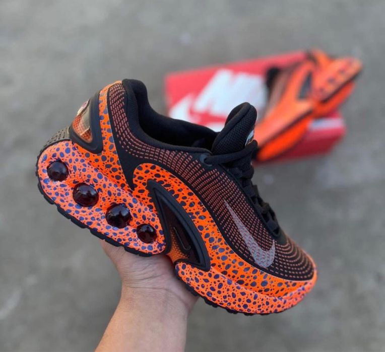 Adidasi universali nike