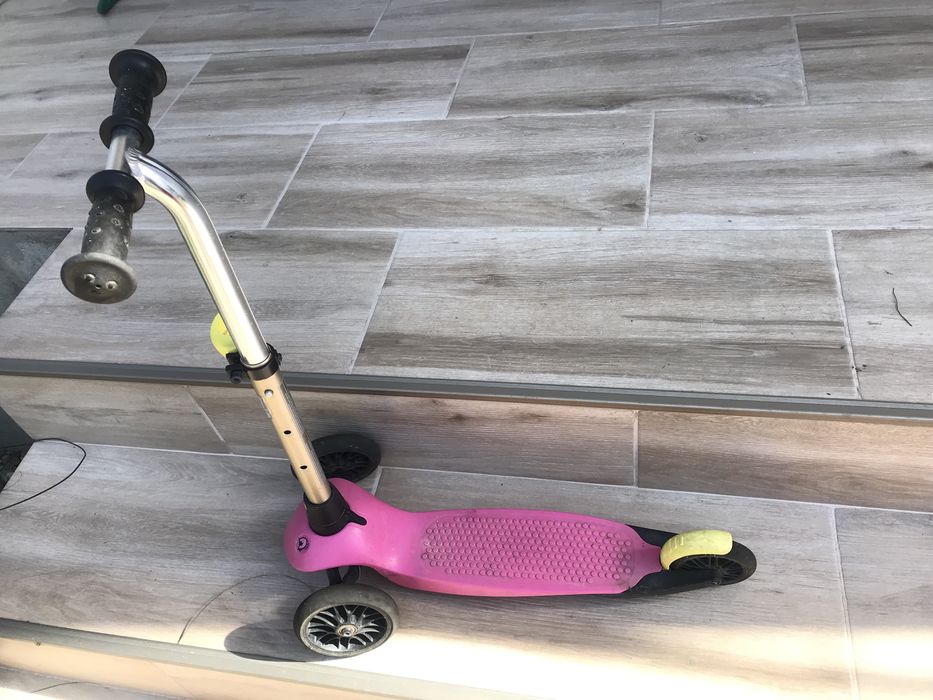 Trotineta Dechatlon si bicicleta