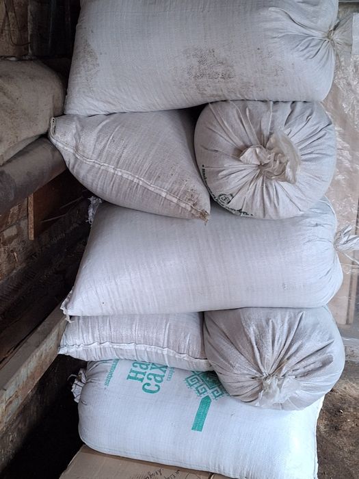 Зерно отходы продам