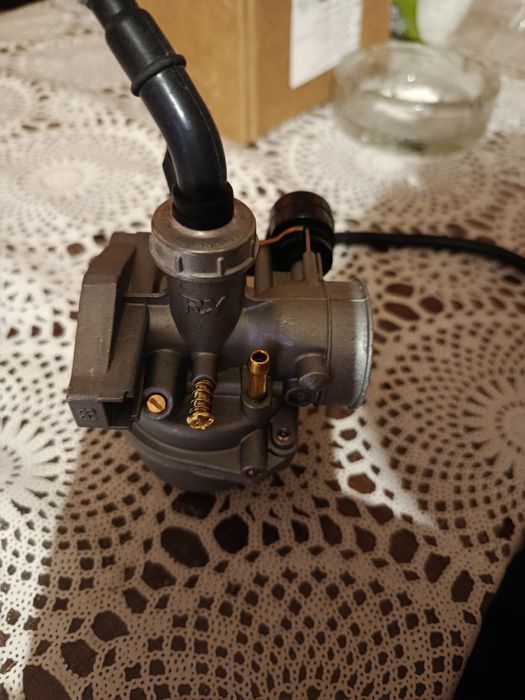 Карбуратор нов ...