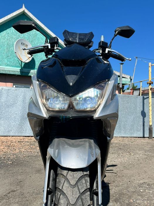 Продам скутер 150куб