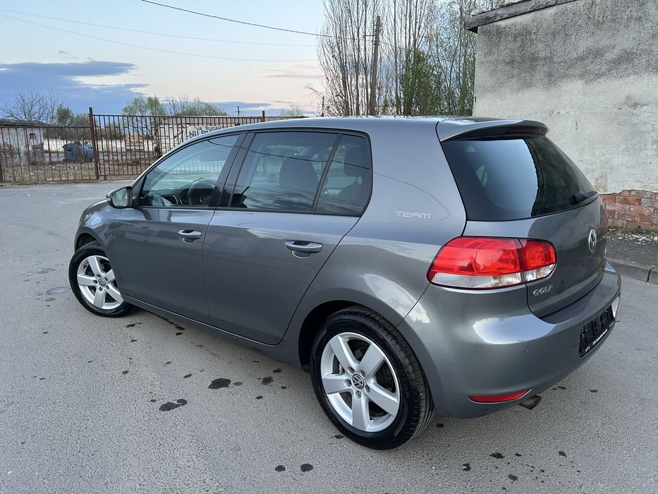 VOLKSWAGEN Golf 2010 — imagine 3