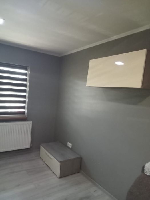 Închiriez garsonieră  pe str.Garii Baia Mare