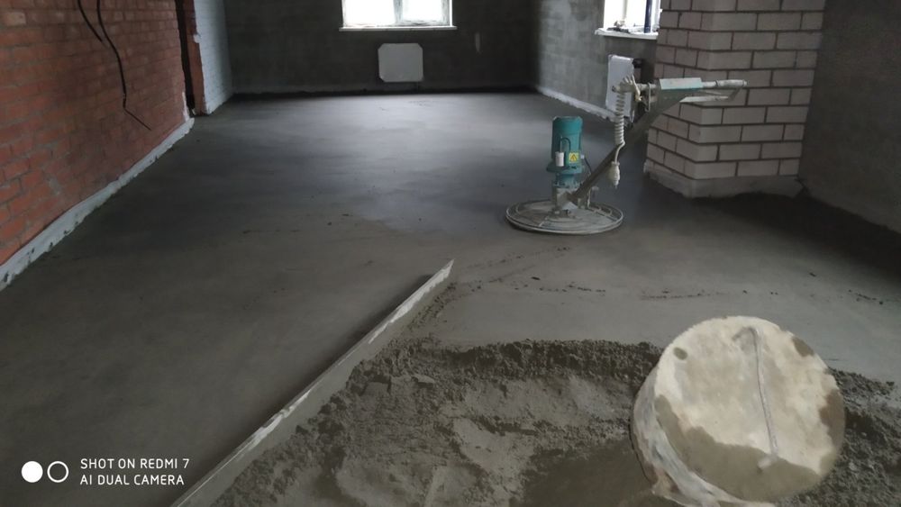 Сухой стяжка хизмати