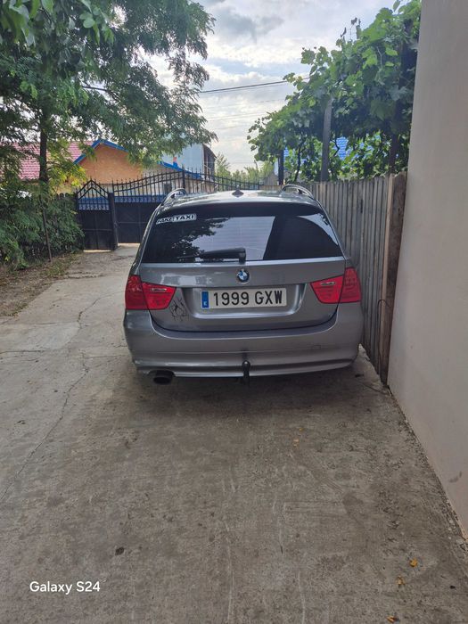 BMW 3 Series 2010